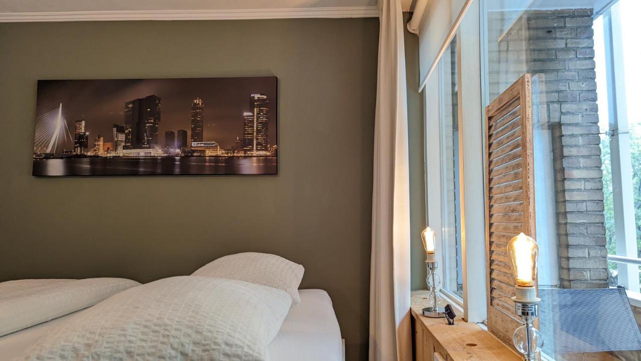 Crash'Nstay - Maison Du Ville Rotterdam Ngoại thất bức ảnh